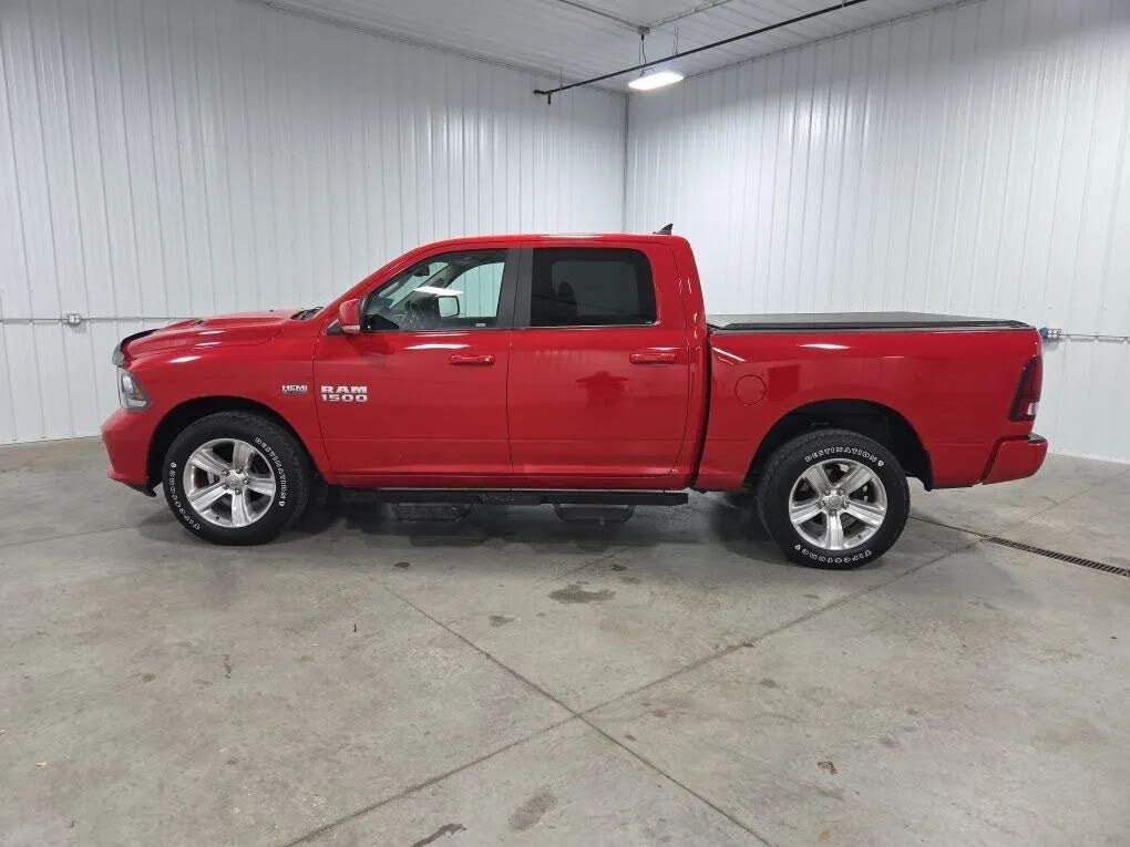2016 RAM 1500 Sport Crew Cab 4WD