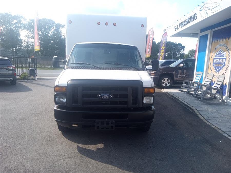 2017 Ford E-Series Chassis E-350 Super Duty 158 DRW Cutaway RWD