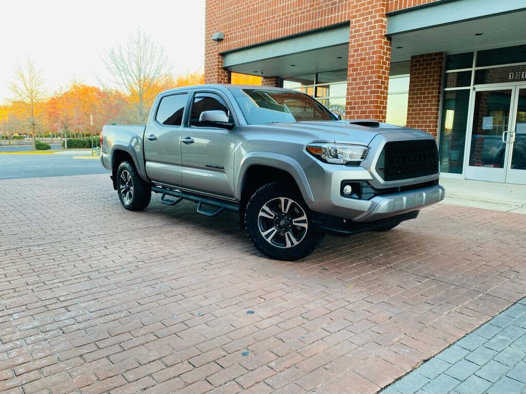 2017 Toyota Tacoma TRD Sport V6 Double Cab 4WD