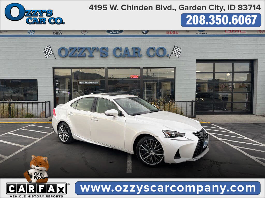 2018 Lexus IS 300 RWD