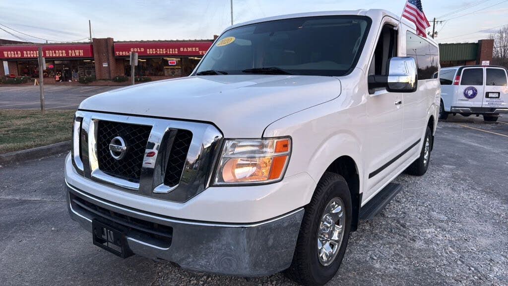 2020 Nissan NV Passenger SV V6 RWD