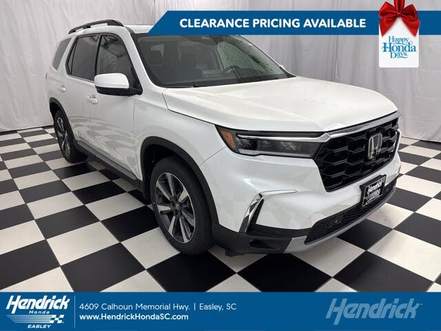 2025 Honda Pilot Touring FWD
