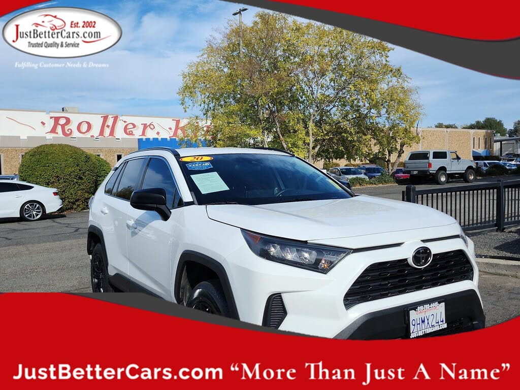 2020 Toyota RAV4 LE FWD