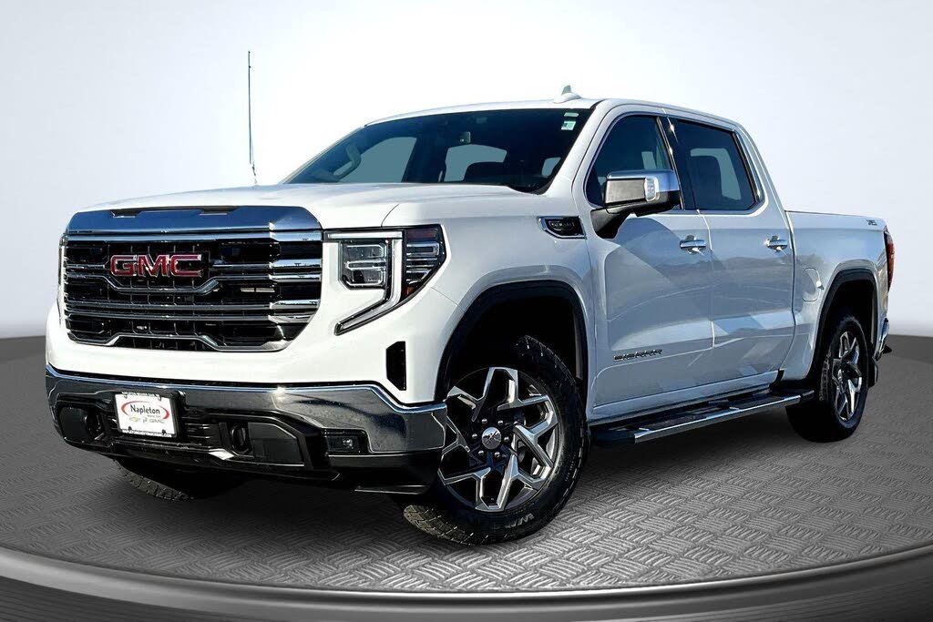 2023 GMC Sierra 1500 SLT Crew Cab 4WD