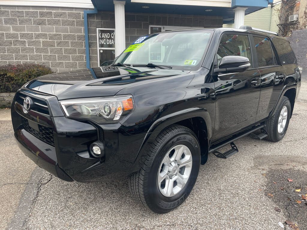 2023 Toyota 4Runner SR5 Premium RWD