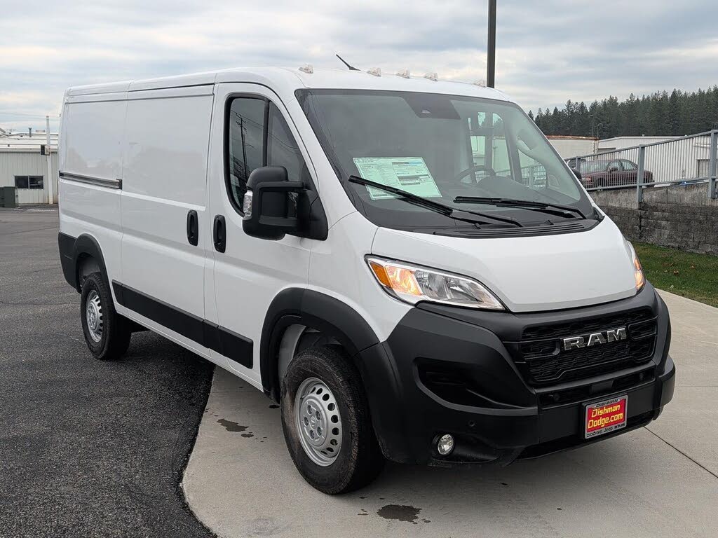 2026 RAM ProMaster 1500 Tradesman 136 Low Roof Cargo Van FWD