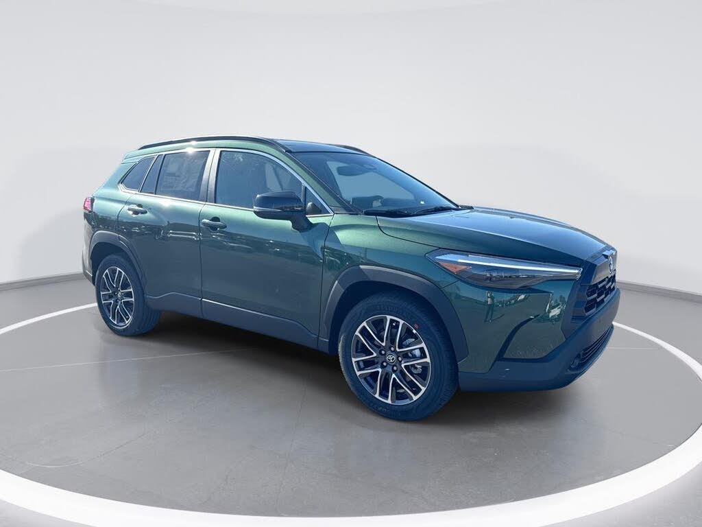 2026 Toyota Corolla Cross XLE FWD