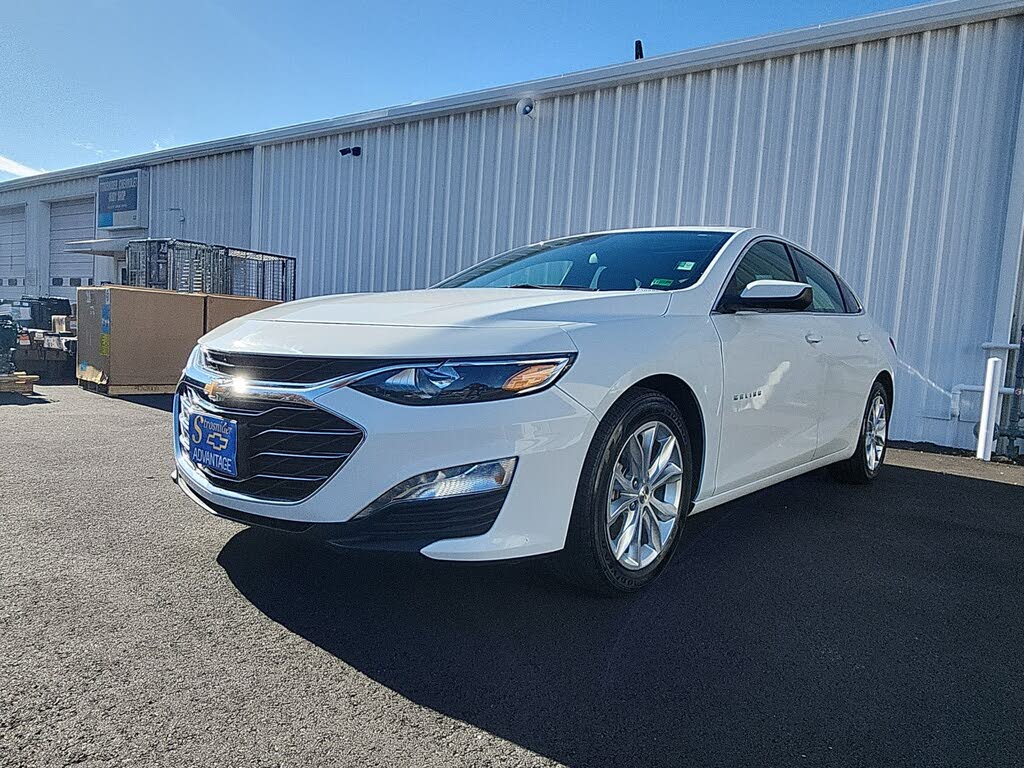 2024 Chevrolet Malibu LT with 1LT FWD