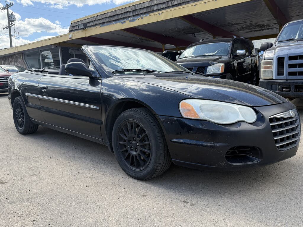 2005 Chrysler Sebring Convertible FWD