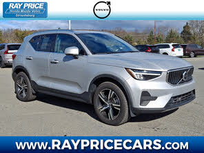 Volvo XC40 B5 Core Bright Theme AWD