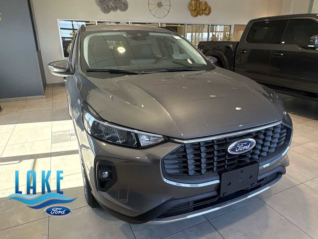 2026 Ford Escape Hybrid Plug-in FWD