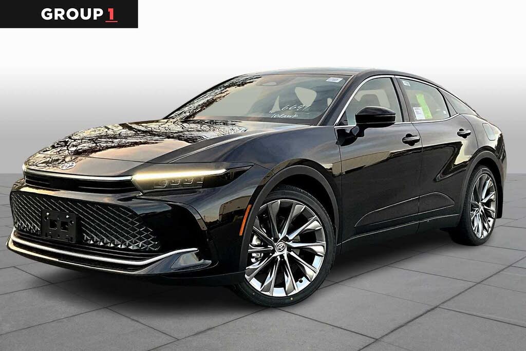 2026 Toyota Crown Limited AWD