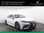 Toyota Camry SE FWD