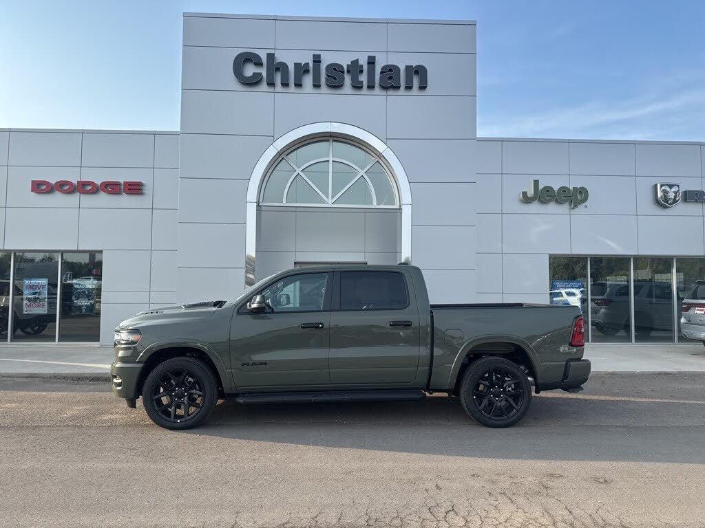 2026 RAM 1500 Laramie Crew Cab 4WD