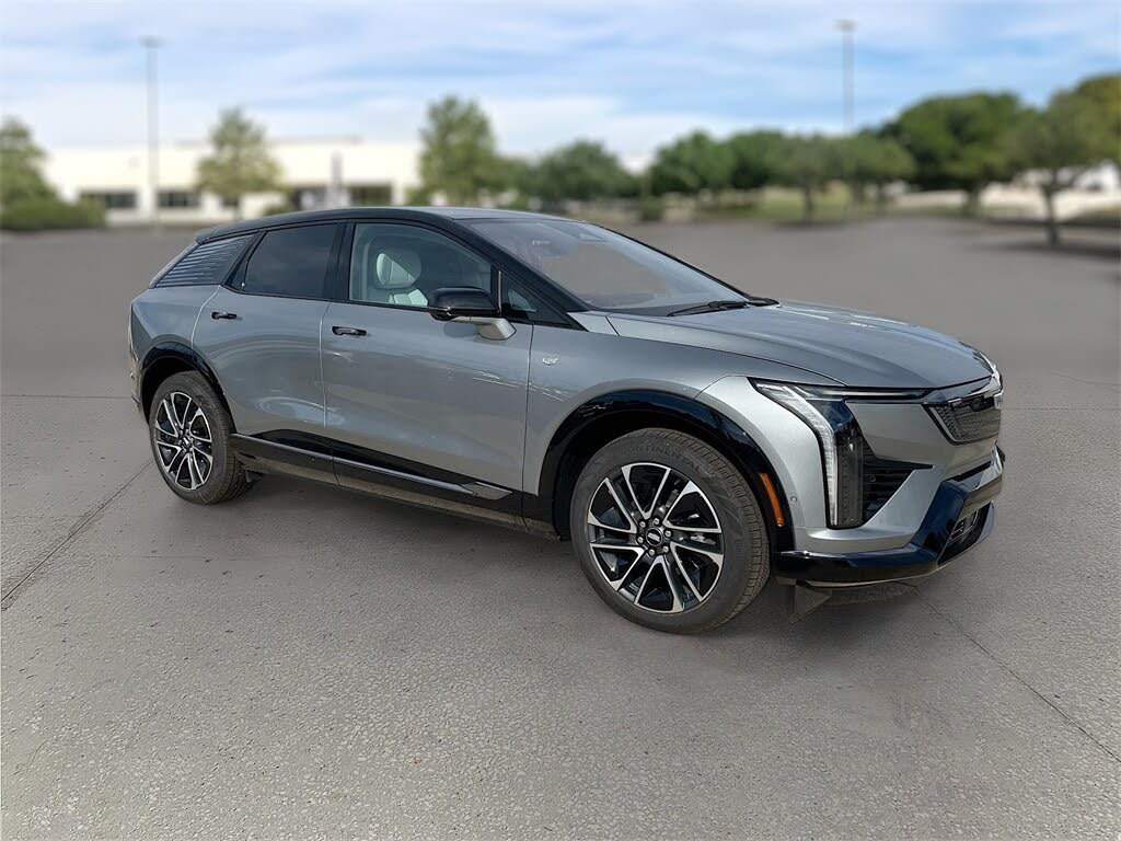 2025 Cadillac OPTIQ Sport 2 AWD