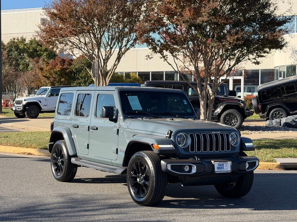 2025 Jeep Wrangler 4xe Sahara 4WD