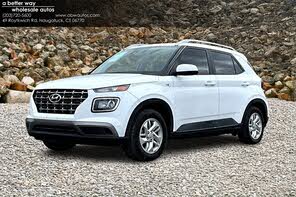Hyundai Venue SEL FWD