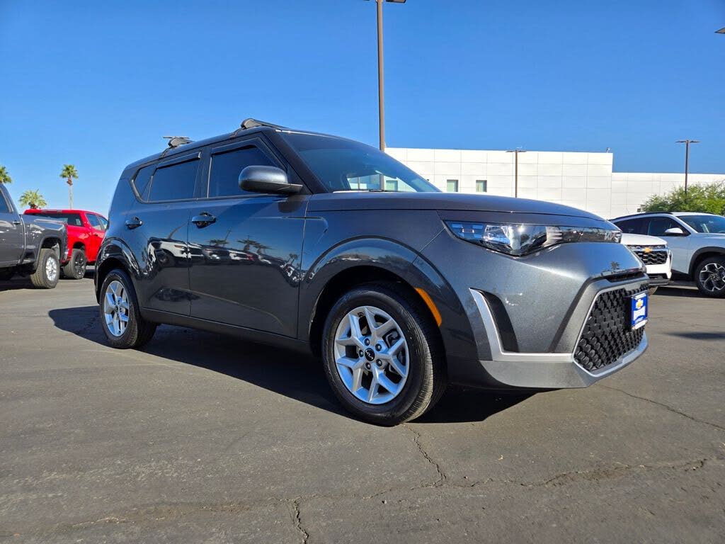 2024 Kia Soul LX FWD