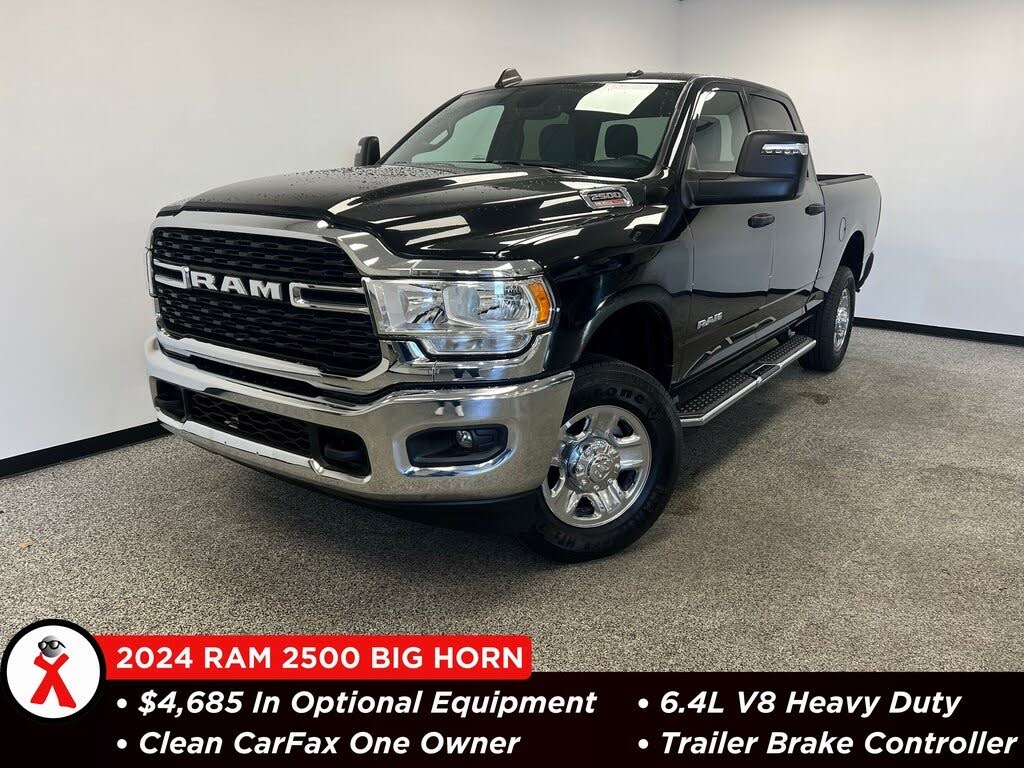 2024 RAM 2500 Big Horn Crew Cab 4WD
