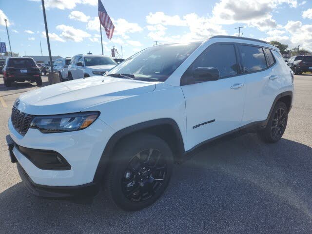 2026 Jeep Compass Latitude 4WD