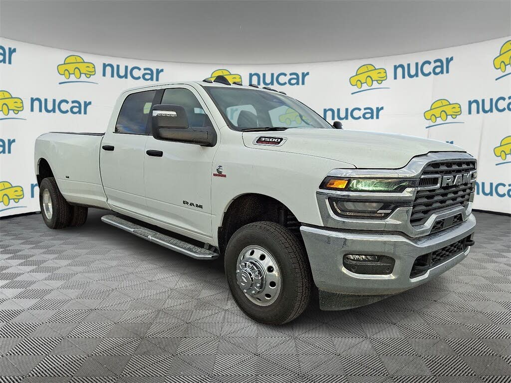2026 RAM 3500 Big Horn Crew Cab LB DRW 4WD