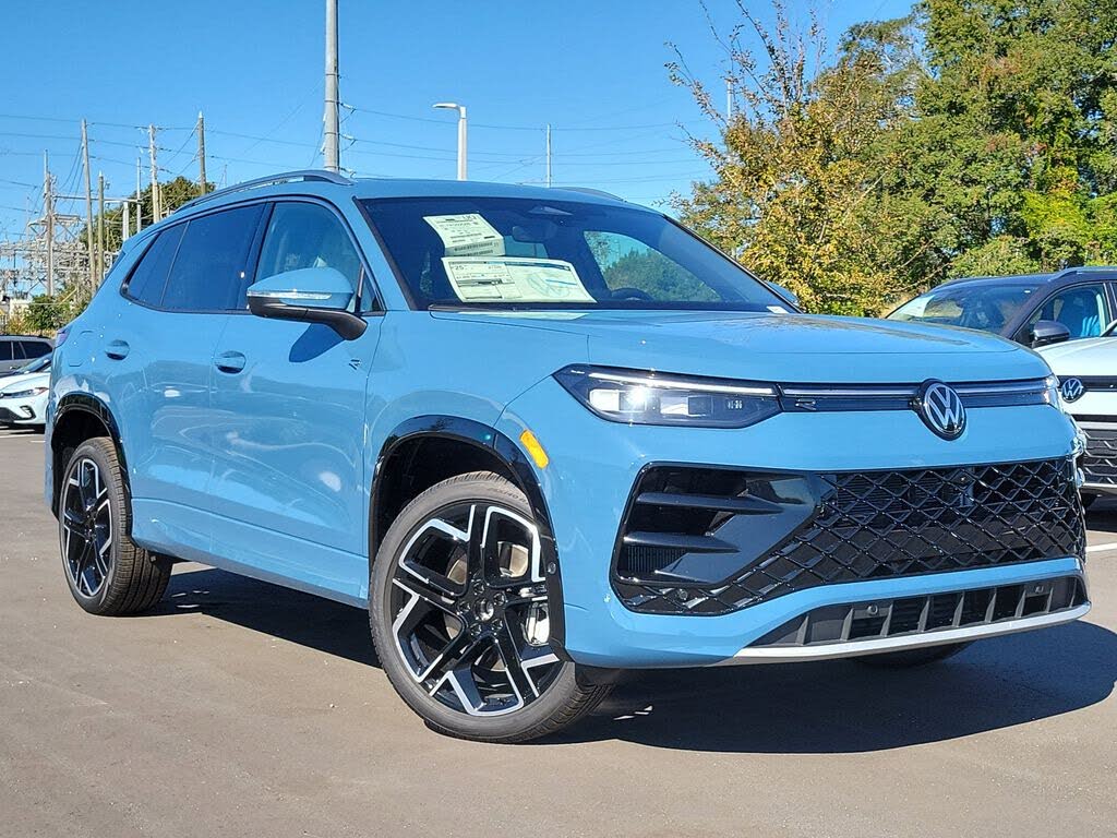 2026 Volkswagen Tiguan SEL R-Line Turbo 4Motion