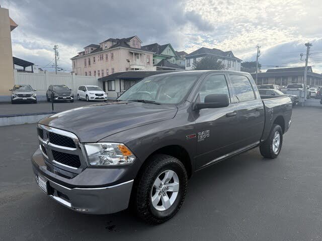 2019 RAM 1500 Classic Tradesman Crew Cab 4WD