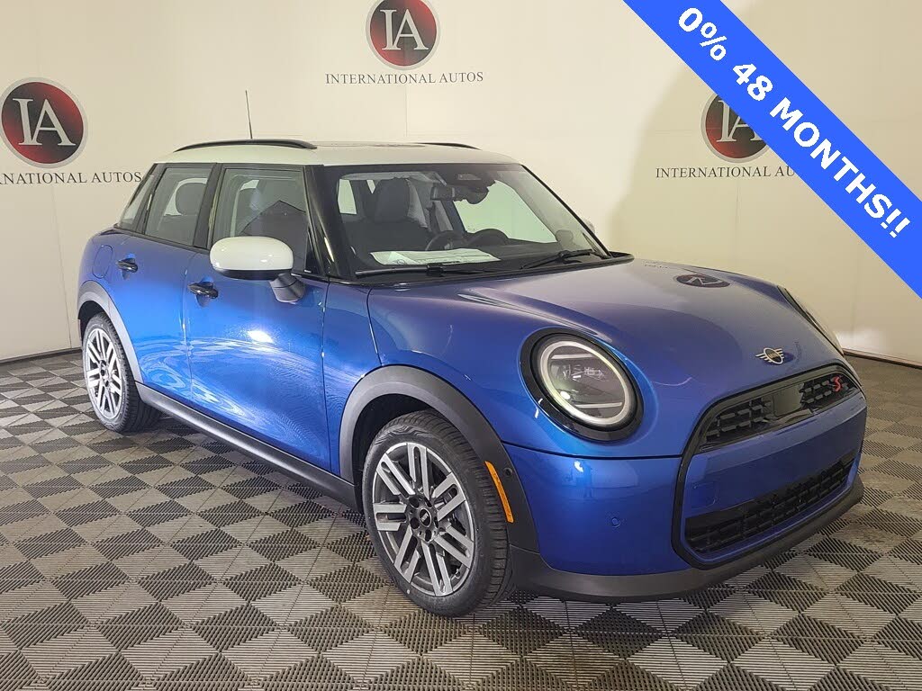 2025 MINI Cooper S Signature Trim 4-door Hatchback