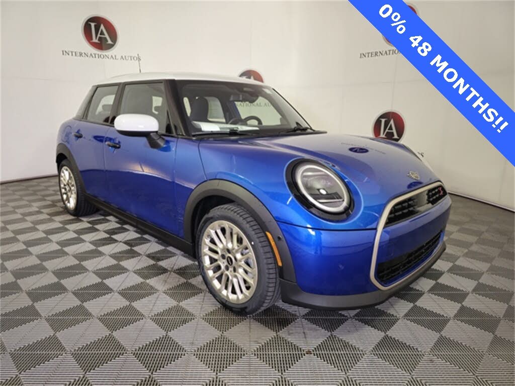 2025 MINI Cooper S Signature Trim 4-door Hatchback