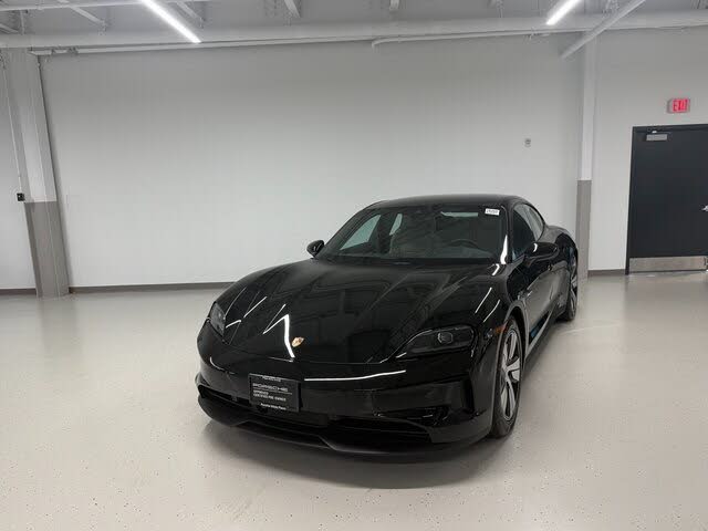 2025 Porsche Taycan