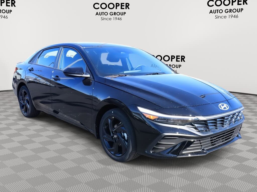 2026 Hyundai Elantra SEL Sport FWD