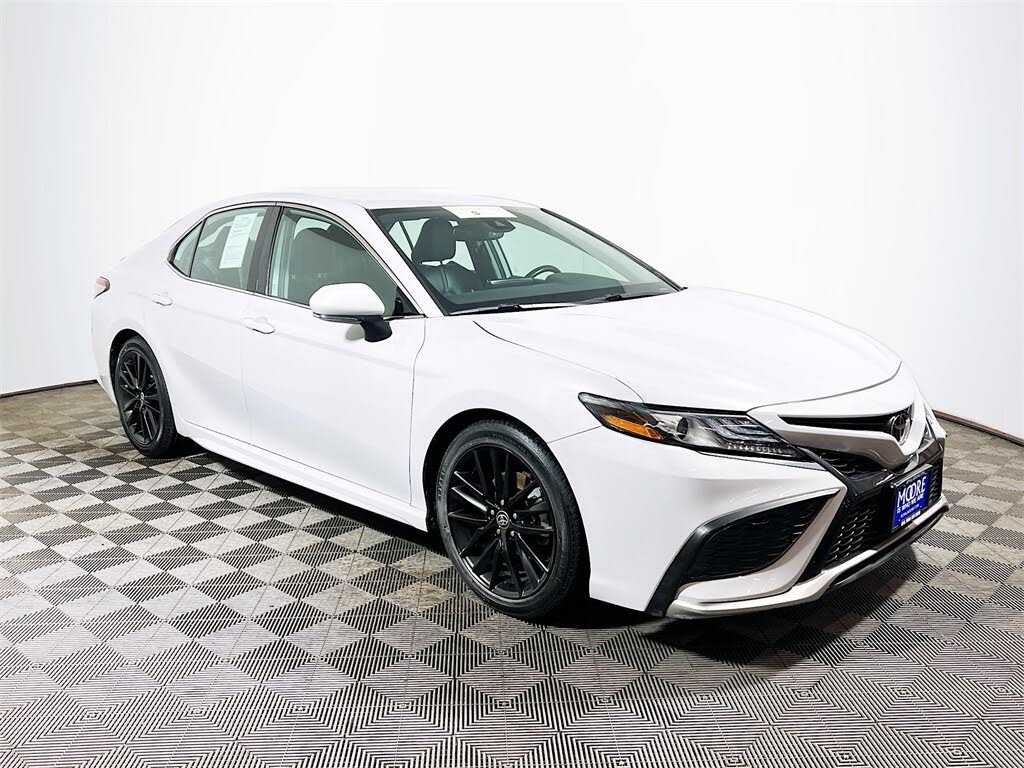2023 Toyota Camry XSE FWD
