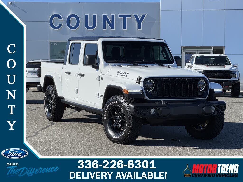 2024 Jeep Gladiator Willys Crew Cab 4WD