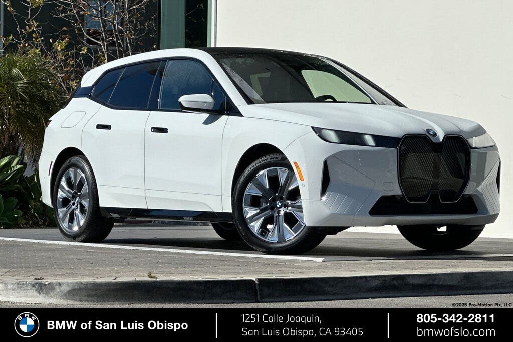 2026 BMW iX xDrive60