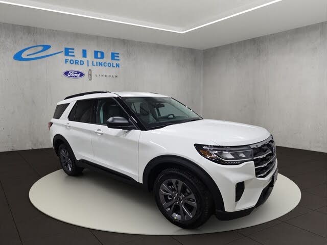 2026 Ford Explorer Active AWD