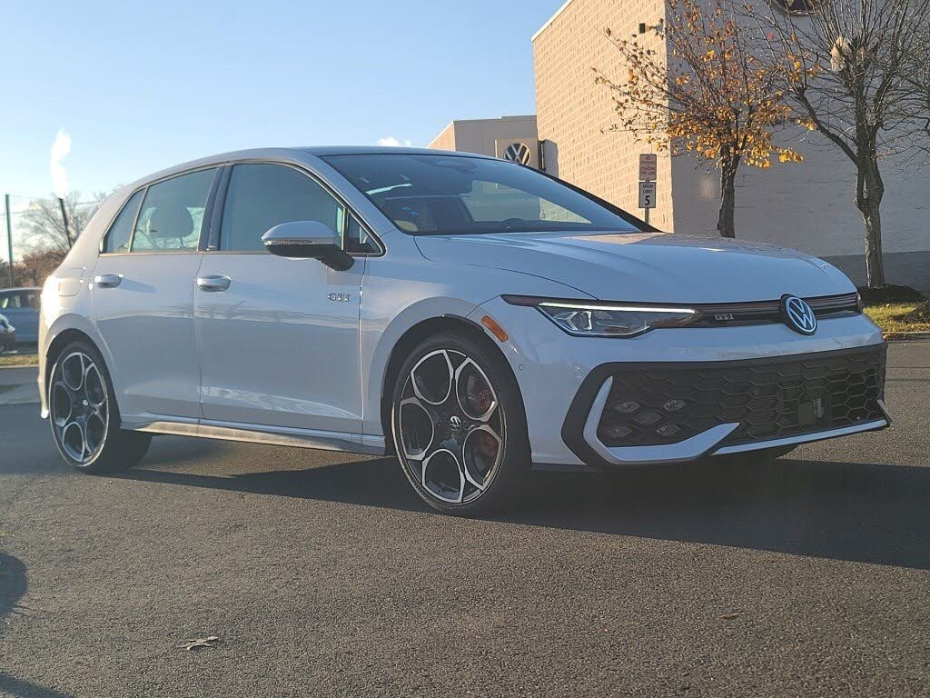 2026 Volkswagen Golf GTI Autobahn FWD