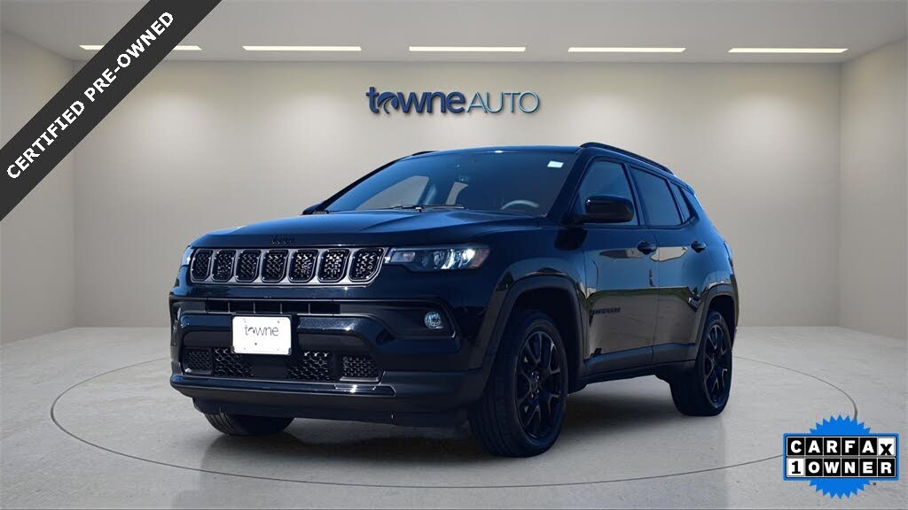 2023 Jeep Compass Altitude 4WD