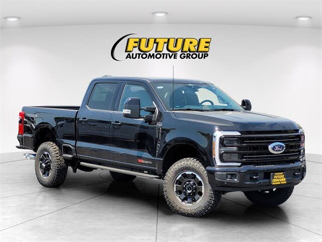 2025 Ford F-250 Super Duty Platinum Crew Cab 4WD