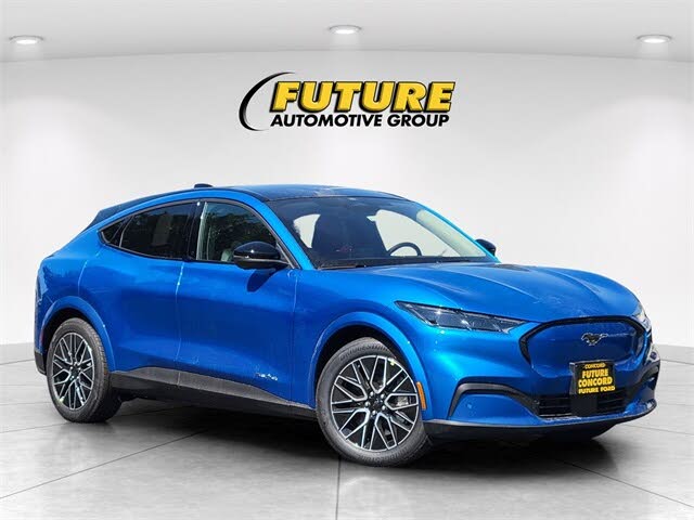 2025 Ford Mustang Mach-E Premium AWD