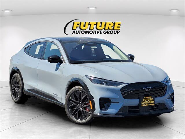 2025 Ford Mustang Mach-E Premium RWD