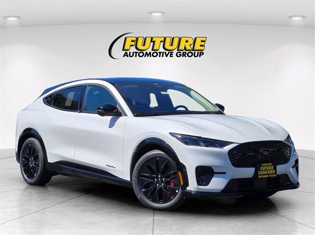 2025 Ford Mustang Mach-E Premium RWD