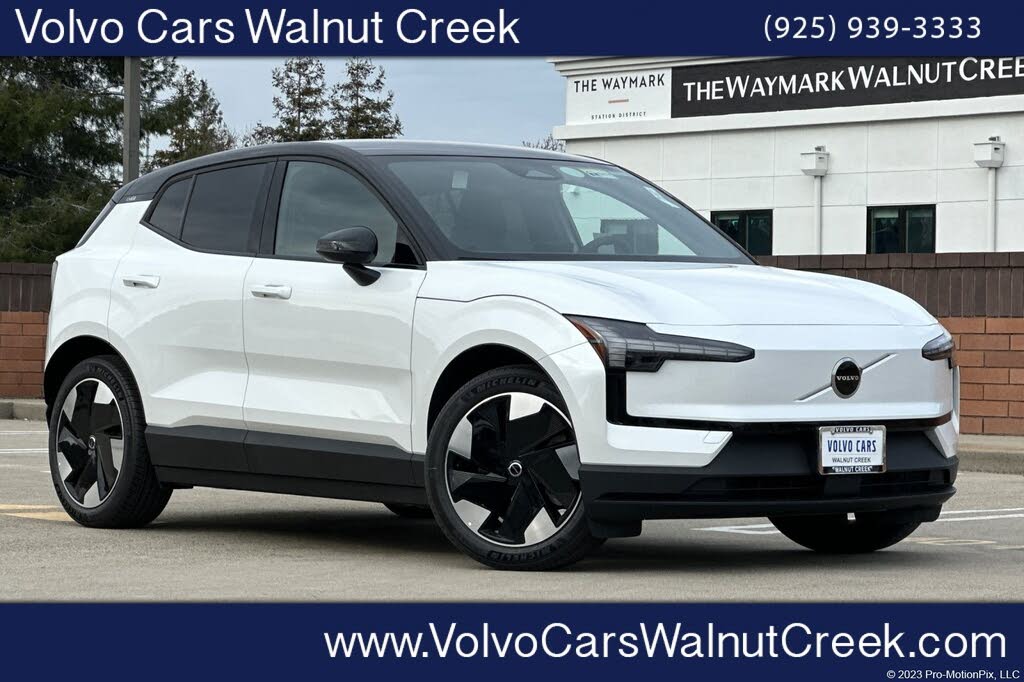 2025 Volvo EX30 Twin Plus eAWD