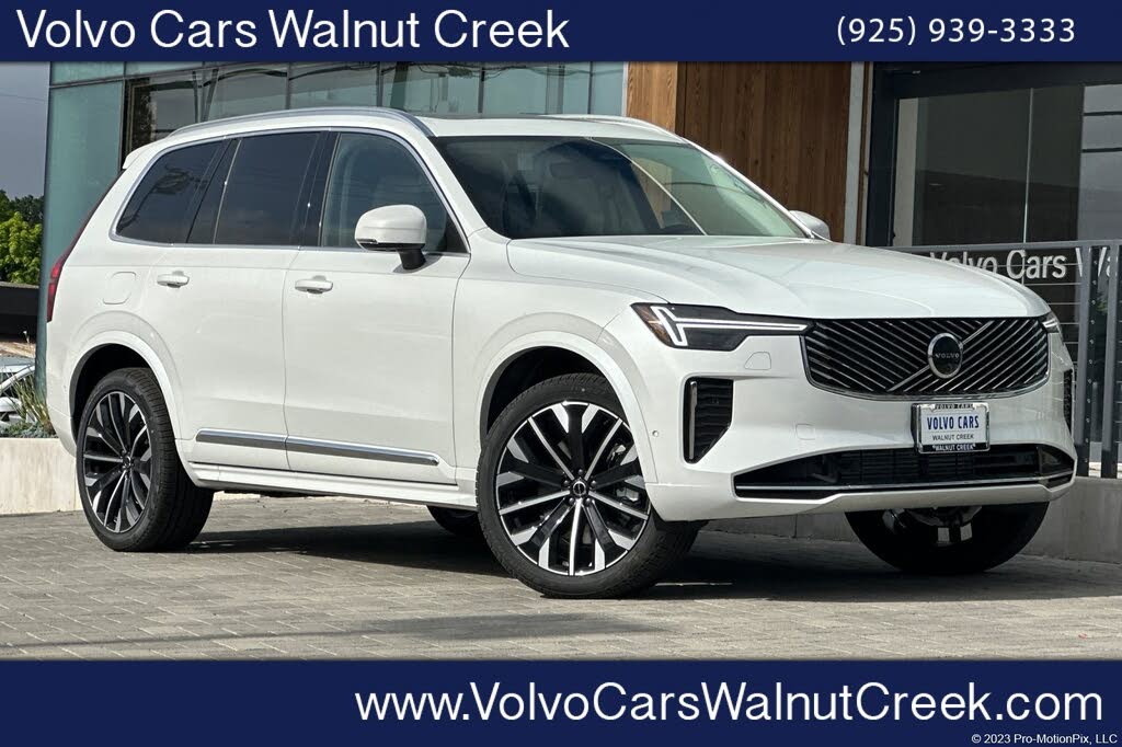 2025 Volvo XC90 Recharge T8 Ultra Bright Theme 7-Passenger eAWD