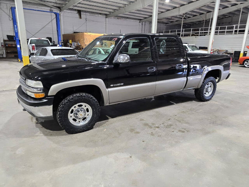 2002 Chevrolet Silverado 1500HD LT Crew Cab 4WD