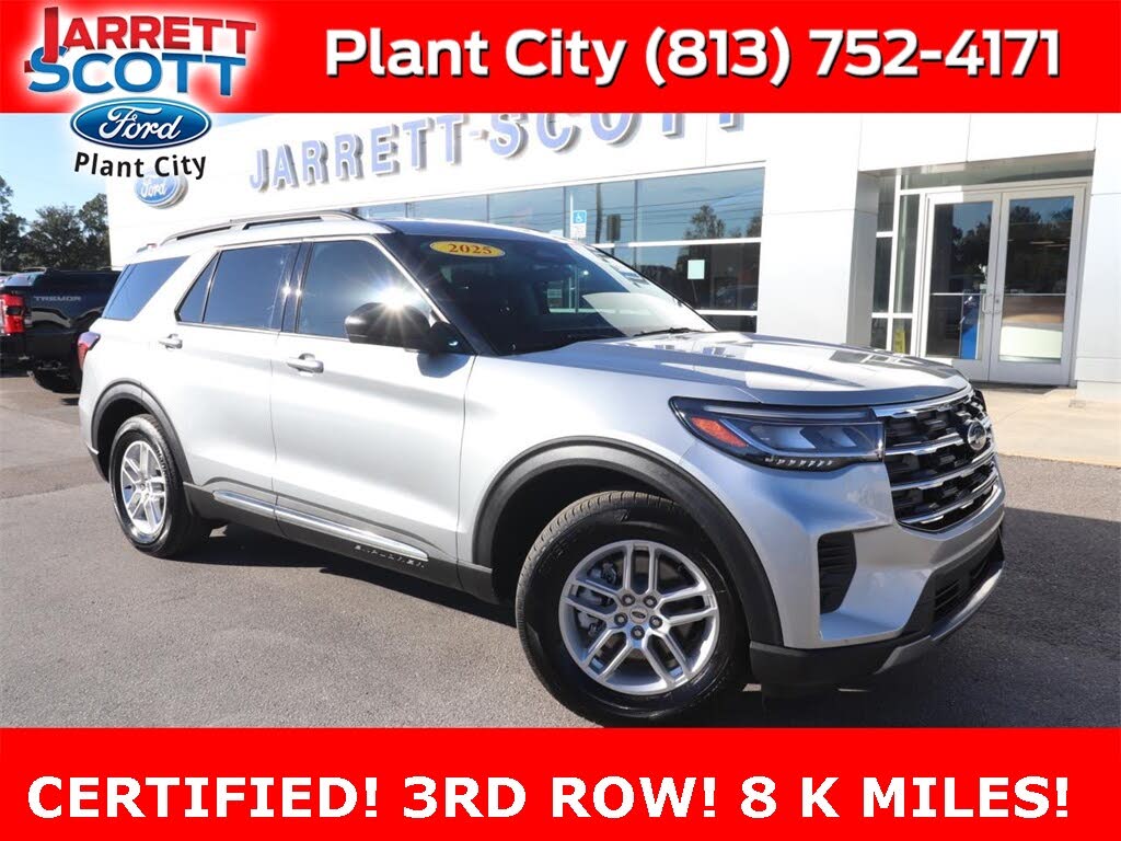 2025 Ford Explorer Active RWD