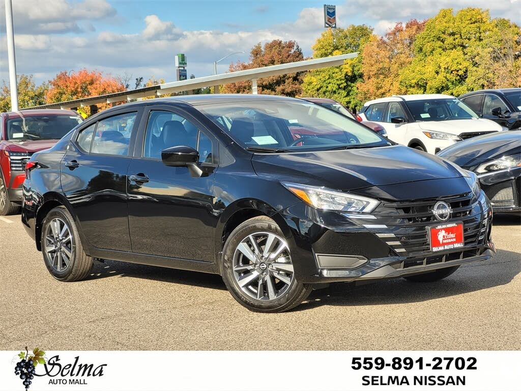 2025 Nissan Versa SV FWD