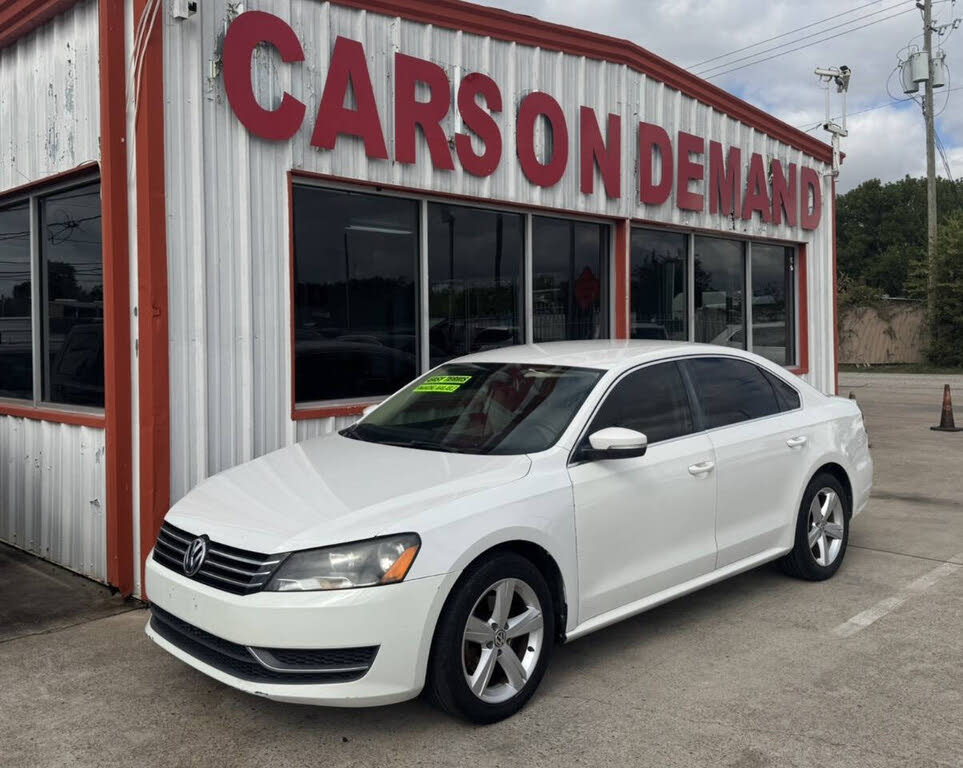 2013 Volkswagen Passat SE