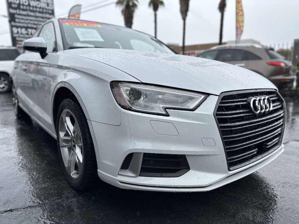 2018 Audi A3 2.0T Premium Sedan FWD