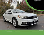 Volkswagen Passat 2.0T SE FWD with Technology
