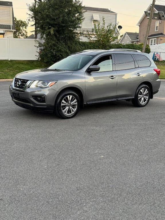 2018 Nissan Pathfinder SV 4WD
